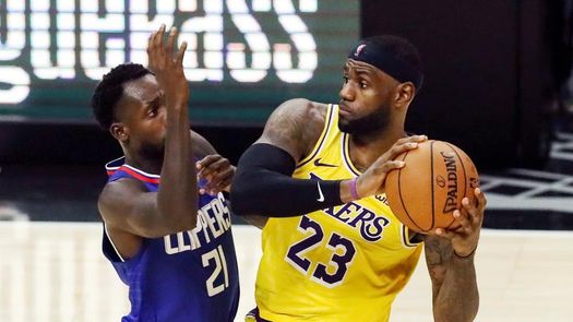 108-109. James y los Lakers suman su séptima victoria seguida