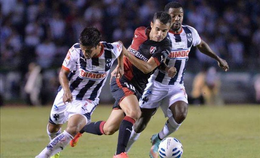 El paraguayo Rodrigo Rojas aspira a titularidad con el Monterrey
