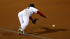 5-1. Hernández remolca dos en victoria de los Medias Rojas