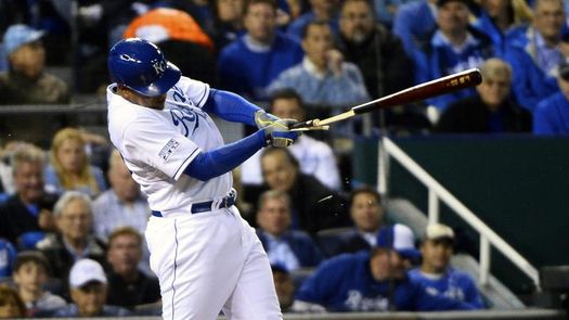 2-0. El venezolano Pérez pega jonrón y da el triunfo a los Reales