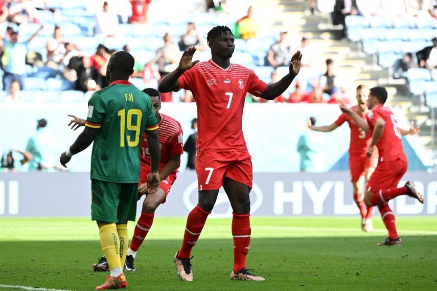 Embolo le da la victoria a Suiza sin gritar su gol