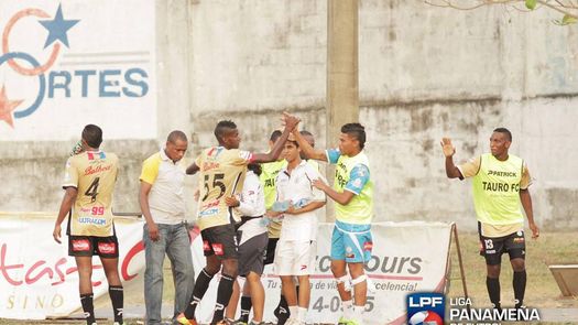 Tauro FC continúa con posibilidades tras vencer al Chepo FC.