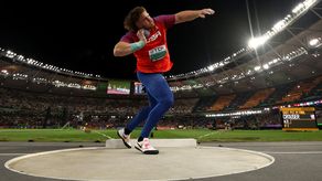 Budapest 2023: Tsegay se corona en 10 mil y Crouser en Bala