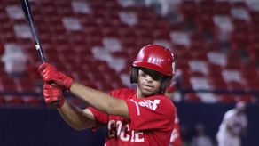 Luis Escudero, pelotero de Coclé ya capturó este año el título de bateo y el premio de Jugador Más Valioso del Béisbol Juvenil. Foto: Cortesía/Fedebeis