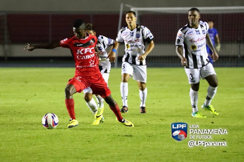 San Francisco se mantiene en el liderato pese a empatar ante Tauro FC