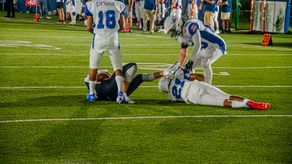 Raiders y Dragons a buen ritmo en la Kiwanis Football League