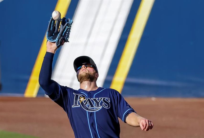7-6. Meadows define con sencillo en el triunfo de los Rays