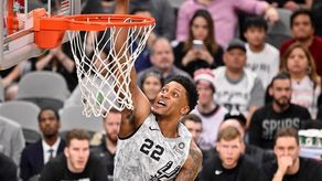 113-108. Ante los Pelicans, Aldridge logra un doble-doble y los Spurs se afianzan líderes