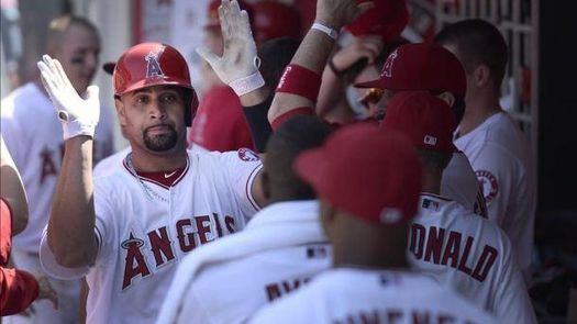 8-5. Pujols jonronea en el triunfo de los Angelinos
