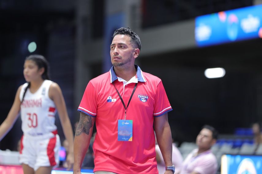 Panamá pierde ante Dominicana y dice adiós al Centrobasket