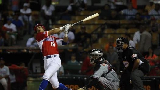 Puerto Rico avanza a la semifinal en la Serie de Béisbol del Caribe