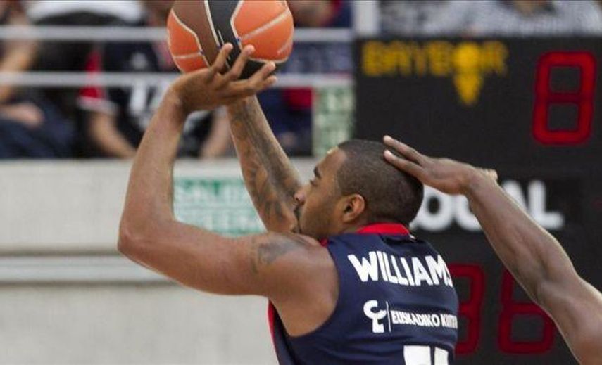 Los Heat dan de baja a Reggie Williams y Chris Johnson