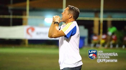 Mike Stump suspendido y multado