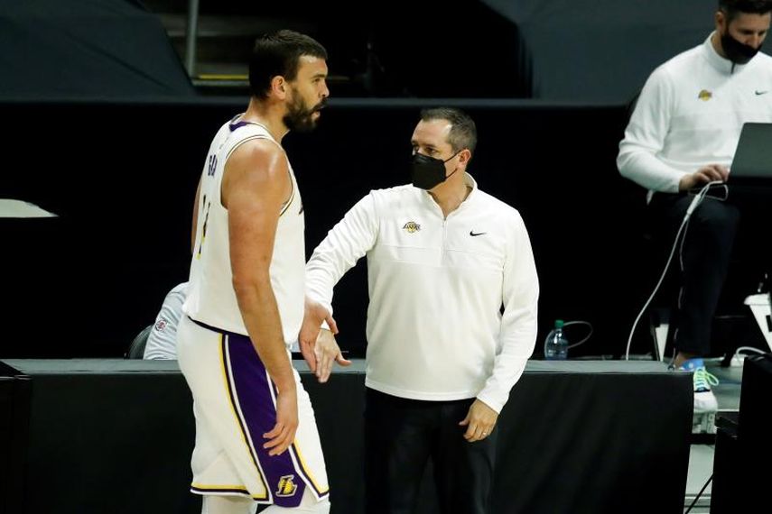 101-110: Los Lakers aplastan a los Raptors con un Gasol dominador