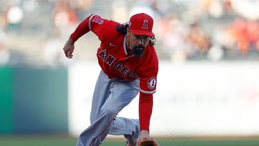 8-7. Rendon jonronea y marca la victoria de los Angelinos