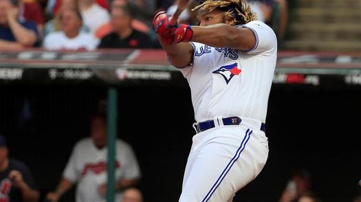 7-2. Guerrero Jr. pega su vigésimo jonrón en la victoria de los Azulejos