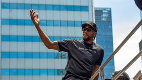 La hermana de Kawhi Leonard acusada de robo y asesinato de una anciana