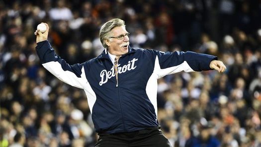 Los Tigres de Detroit suspenden a expelotero por supuestos comentarios racistas