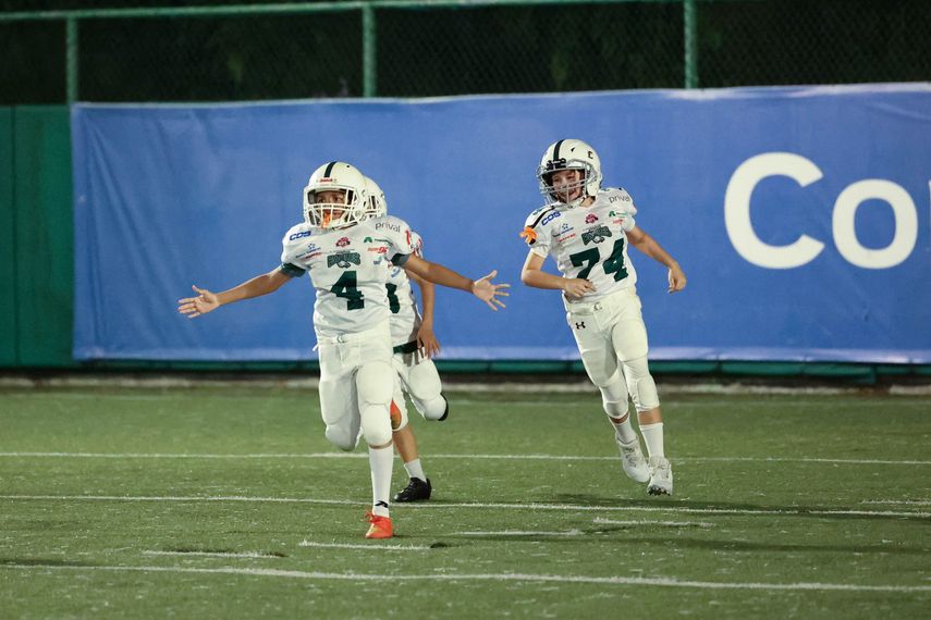 Raiders y Mighty Eagles vencen en jornada inaugural