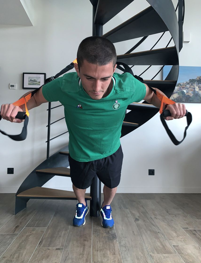 Sergi Palencia, el canterano del Barça que competirá con Roberto Rosales