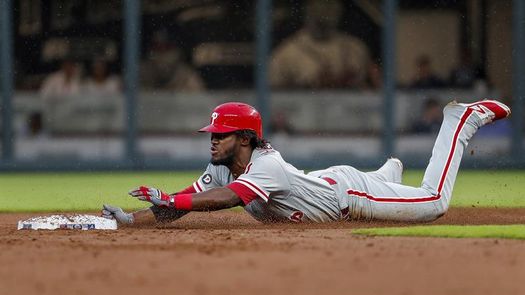 7-4. El venezolano Herrera y Hoskins pegan jonrones contra los Padres