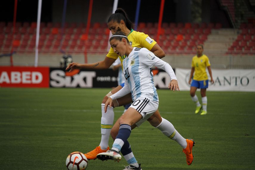 Cometti: “Jugar en el Levante es un paso adelante en mi carrera”