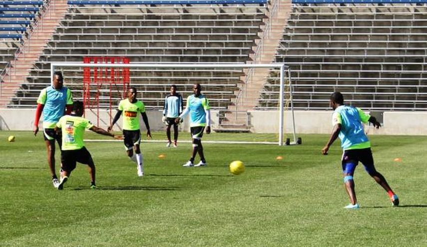 Selección nacional de Panamá hizo reconocimiento de cancha del Toyota Park