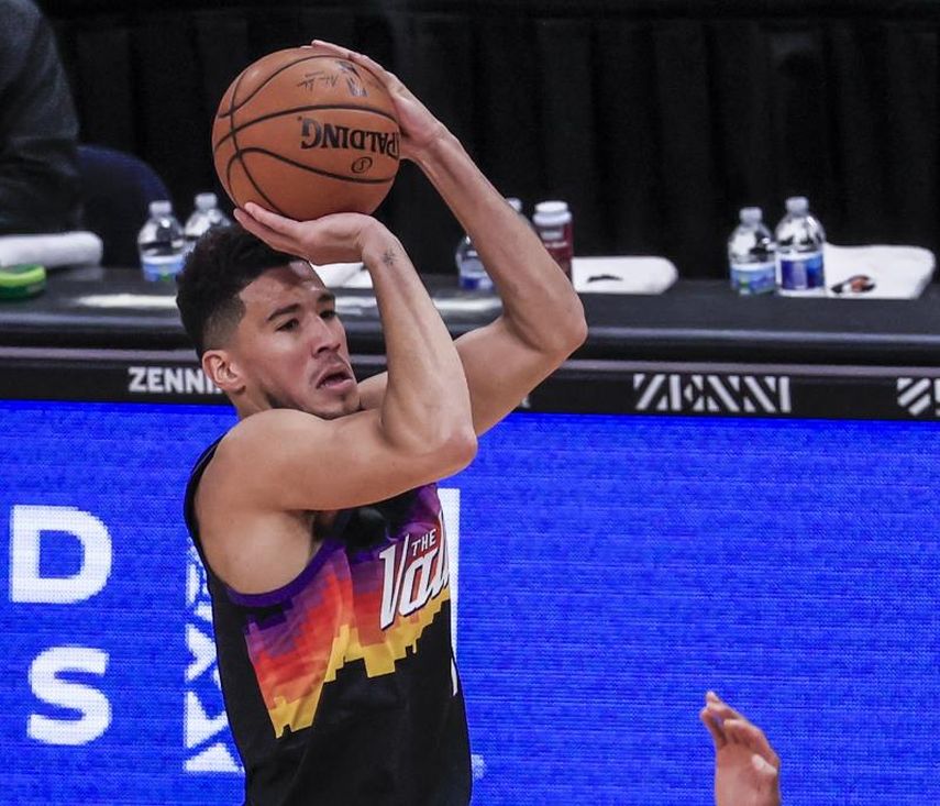 121-127. Devin Booker mantiene ganadores y líderes a los Suns ante Trail Blazers
