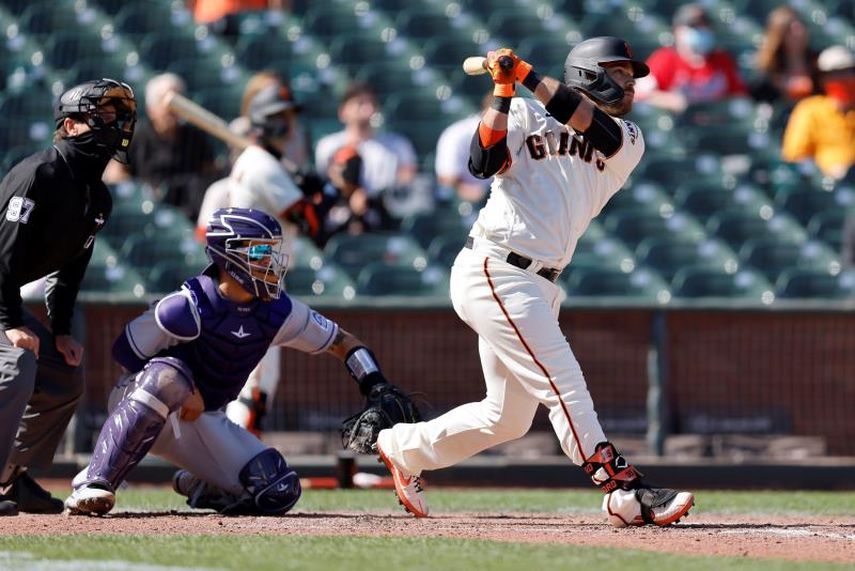 3-1. Cueto se acerca al juego completo y vence a los Rockies
