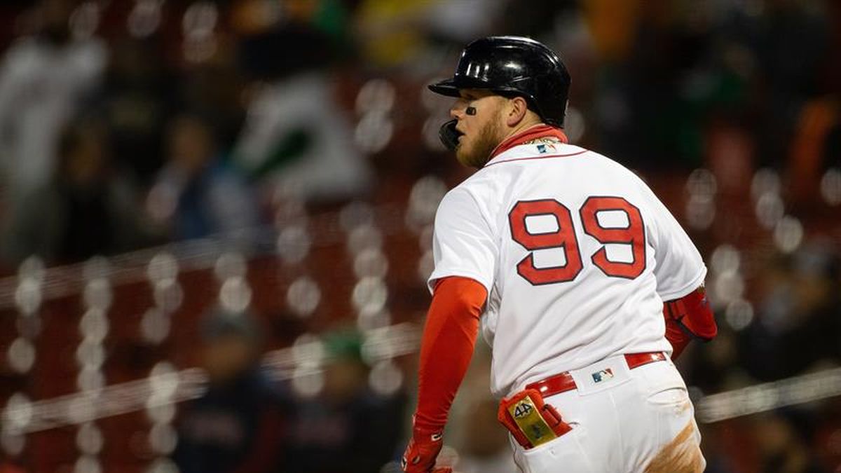 7-3. Verdugo y Martínez de los Medias Rojas pegan jonrones seguidos ante los Azulejos