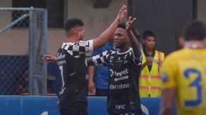 Tauro goleó al 96.&nbsp;