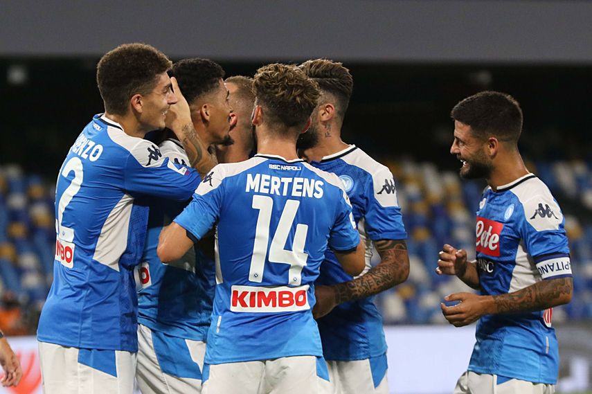 Victoria del Nápoles y cuatro goles anulados al Sassuolo