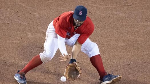 5-3. Bogaerts y Renfroe remolcan dos cada uno contra los Yanquis