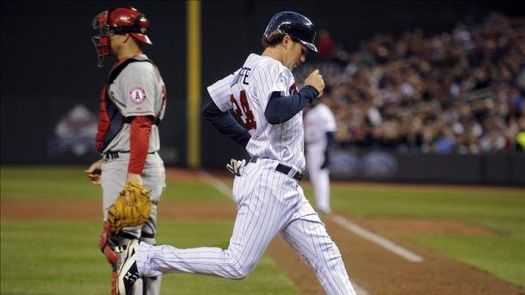 6-5. Ploufee jonronea y ayuda en el triunfo a los Mellizos sobre los Azulejos