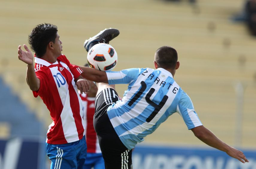 Detienen al futbolista argentino Alexis Zárate, condenado por abuso sexual