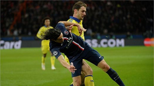 1-1. Cavani mantiene las opciones del PSG ante un Chelsea que cobra ventaja