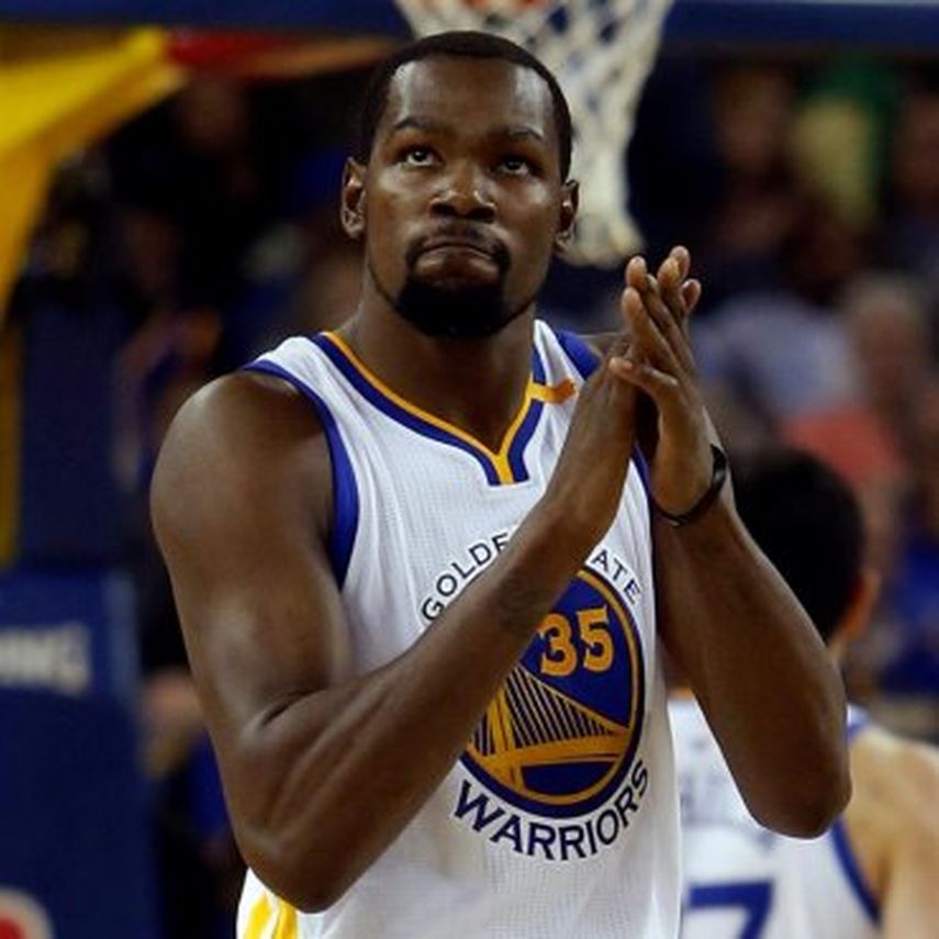85-109. Durant y los Warriors llegan a 10 triunfos seguidos