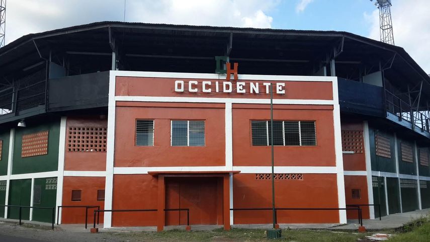 Panamá Metro empató la Serie en Puerto Armuelles, y habrá juego decisivo esta noche.