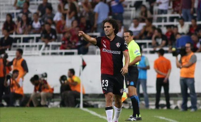 El Atlas y el Santos se disputan un sitio entre los tres mejores