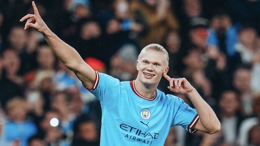 Haaland consolida liderato como máximo goleador de la Premier League de Inglaterra con otro hat-trick