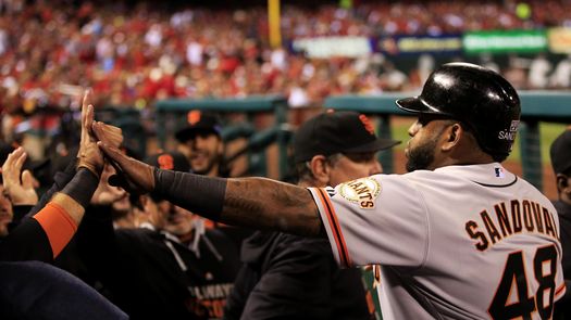 Sandoval brilla con el bate; Ventura con las curvas y rectas