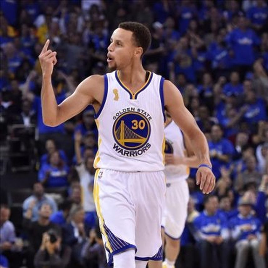 120-134. Curry logra 53 puntos en el triunfo de los invictos Warriors