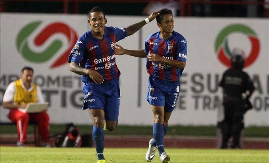 Los Lobos BUAP y el Mérida se clasifican a cuartos de final de la Copa Mx