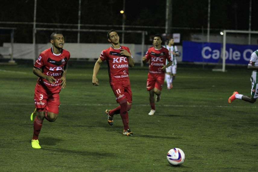 Bonilla y Waithe mantienen al San Francisco FC invicto y en el liderato