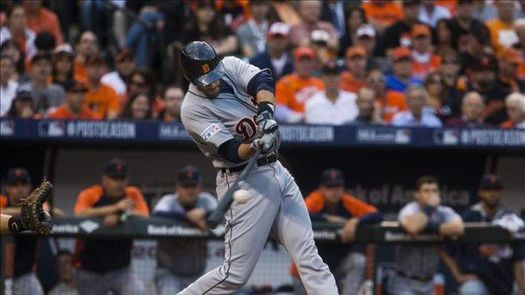 8-3. Martínez jonronea y los Tigres ganan pese a la ausencia de Cabrera