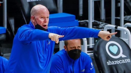 Steve Clifford y Terry Stotts dejan los banquillos de Orlando y Portland