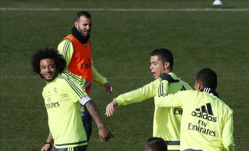 Entrenamiento entre niebla sin Cristiano Ronaldo ni Pepe
