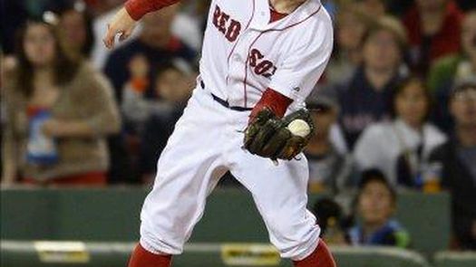 9-4. Holt completa el ciclo en el triunfo de los Medias Rojas