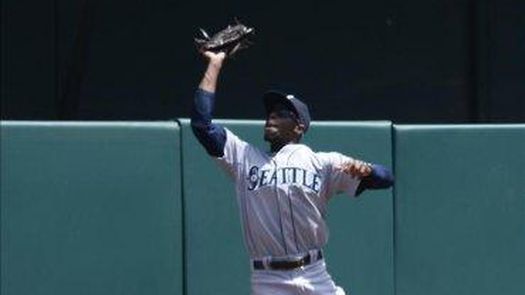8-4. Godley lanza sólido e Inciarte jonronea contra los Marineros