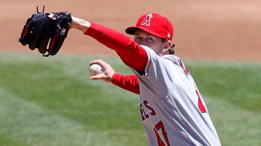 6-1. Canning domina desde la lomita a los Reales